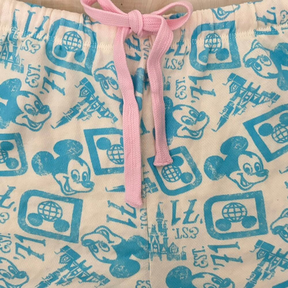 Disney Parks Mickey Mouse EST 71 Lounge Shorts Pajama Shorts Women’s Size Small - Picture 5 of 6